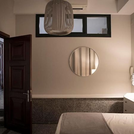 Apartamento En Centro Historico Con Patio Romano San Lorenzo de El Escorial ภายนอก รูปภาพ